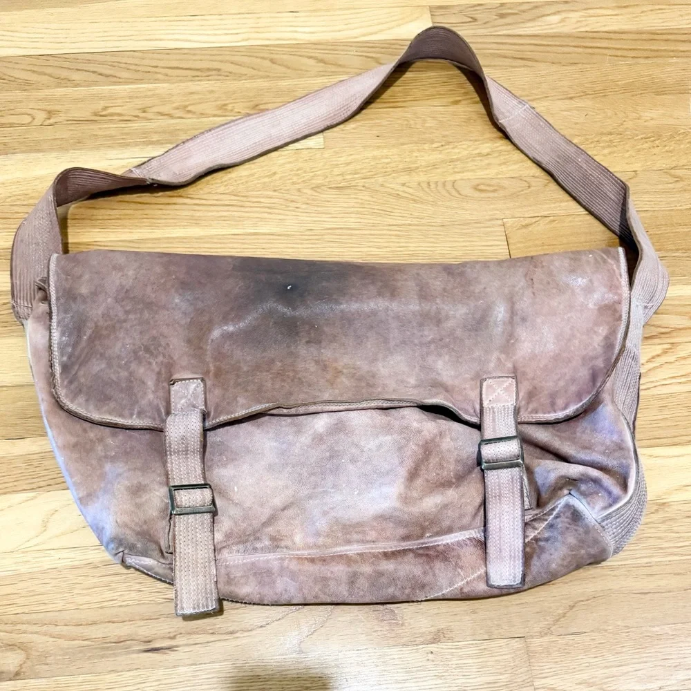 Blur Vintage Brown Leather Messenger Bag